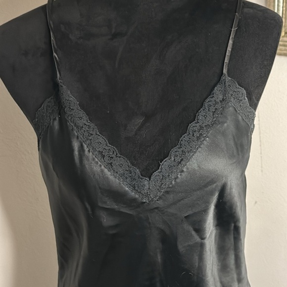 Escapades black chemise‎ lace trim satin polyester Sz M - Picture 2 of 6